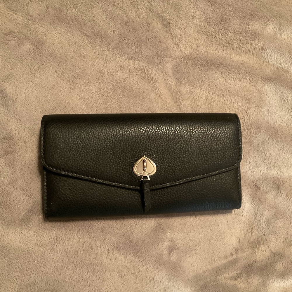 Kate Spade Black Leather Wallet with Logo Accent